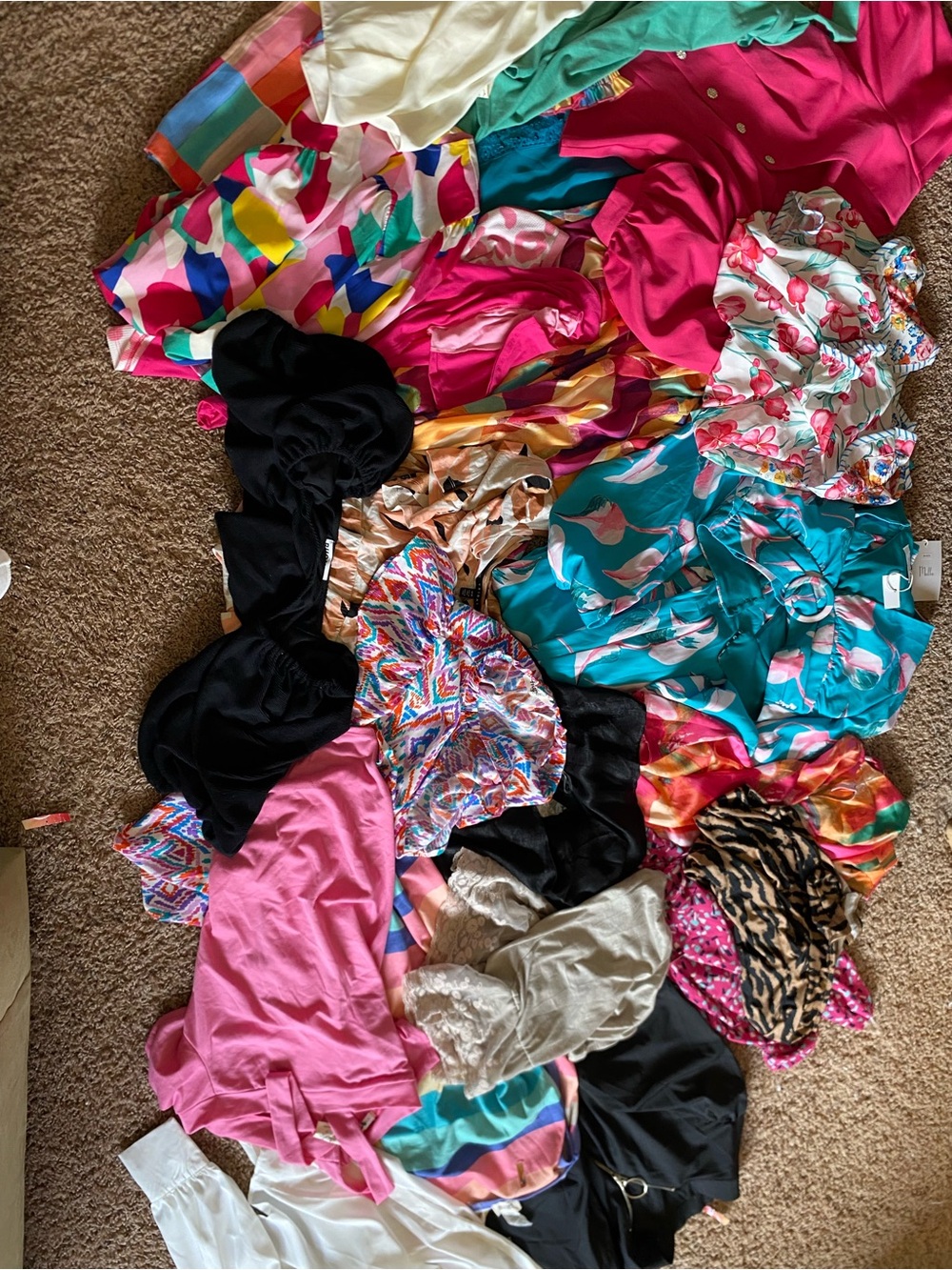 women’s clothing bundle- all NWT- All size M